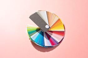 choose-paint-color-GettyImages-1174824585